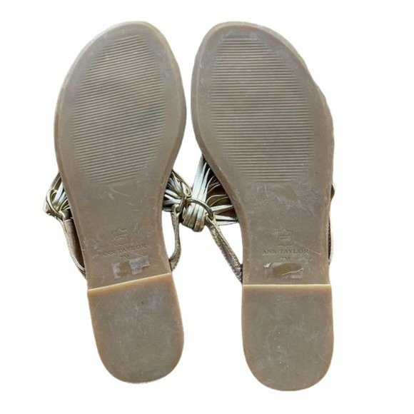 Ann Taylor Sandals Leather Flats Slip On Flip Flops Golden Size 7 M - Picture 6 of 6